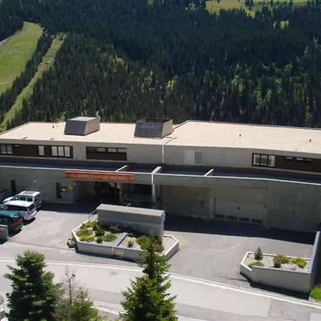 Spacieux Au Centre De Foret - Balcon - Parking Couvert - Fr-1-425-130